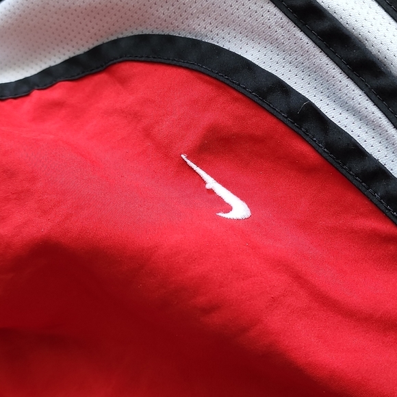 Nike size small running shorts - Picture 2 of 4